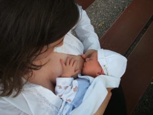 nanny and a postpartum doula | childbirth classes in Jax