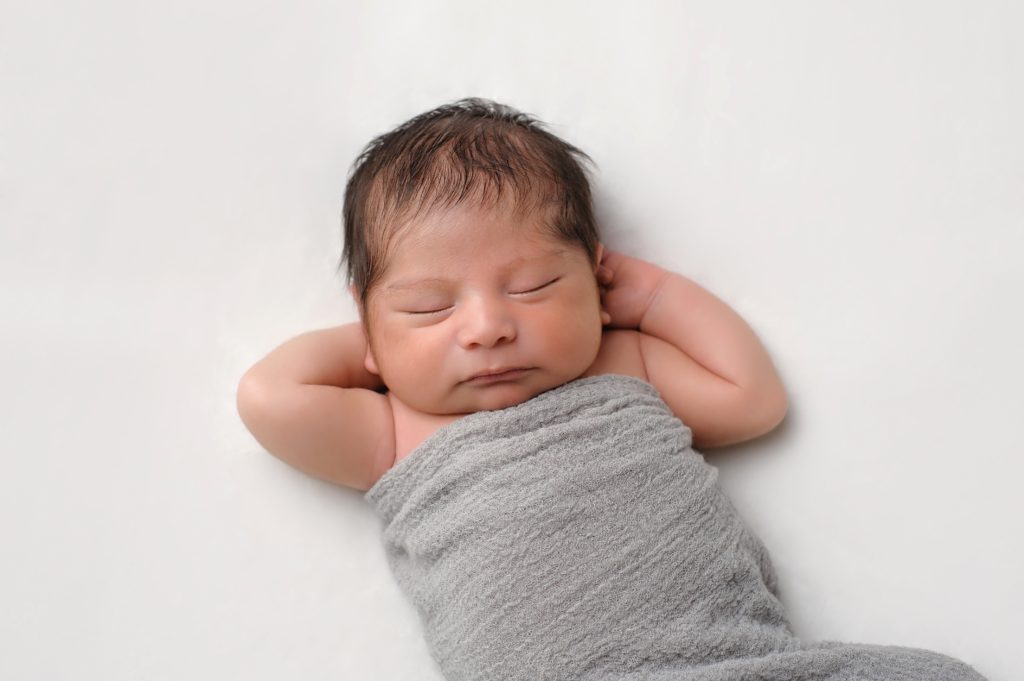 5-ways-to-comfort-a-baby-without-picking-them-up-the-jax-baby-company